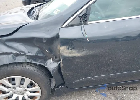 2015 Nissan Altima 2.5 S из США, поврежденный, VIN 1N4AL3AP5FC196815